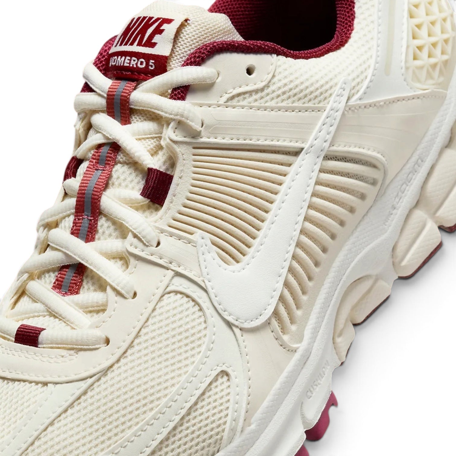 Nike Air Zoom Vomero 5 Valentines Day