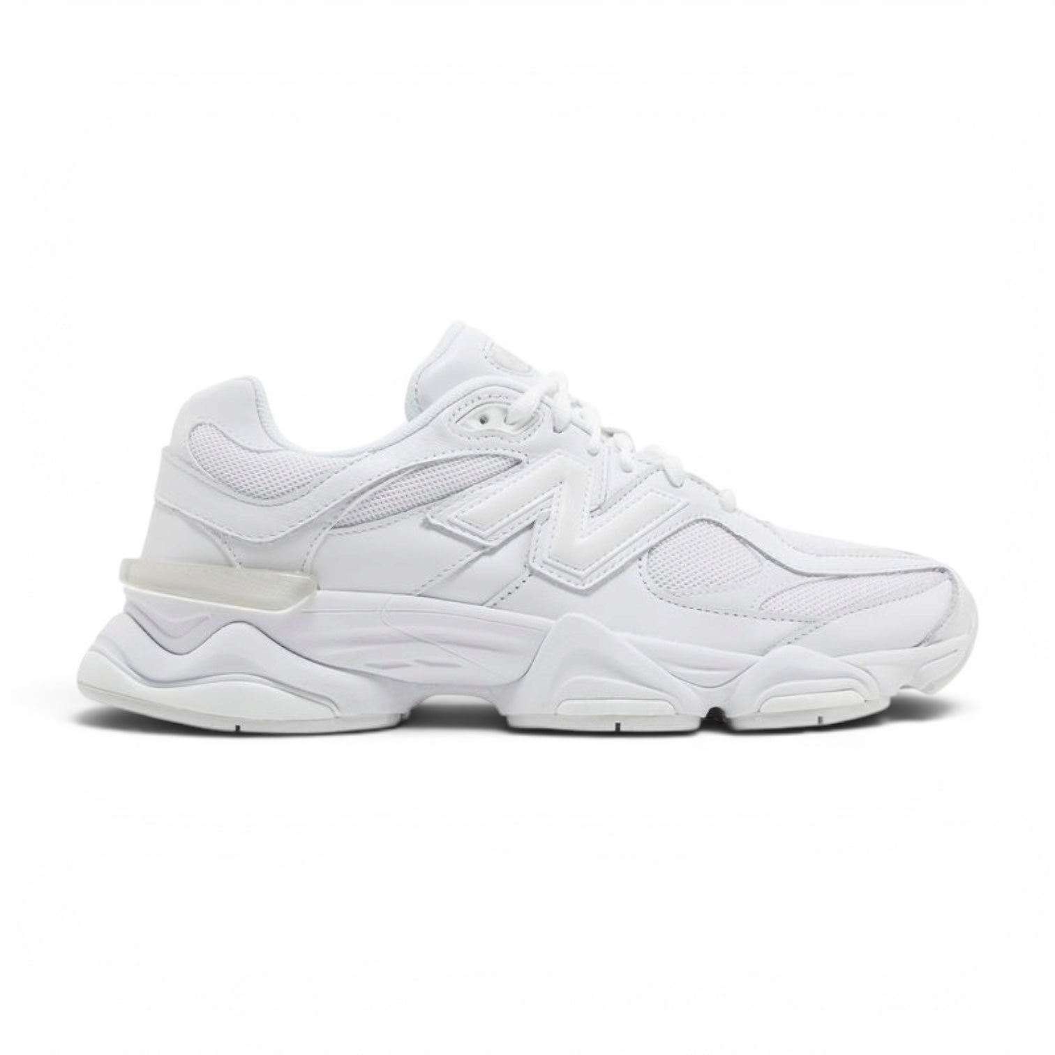 NEW BALANCE 9060 TRIPLE WHITE