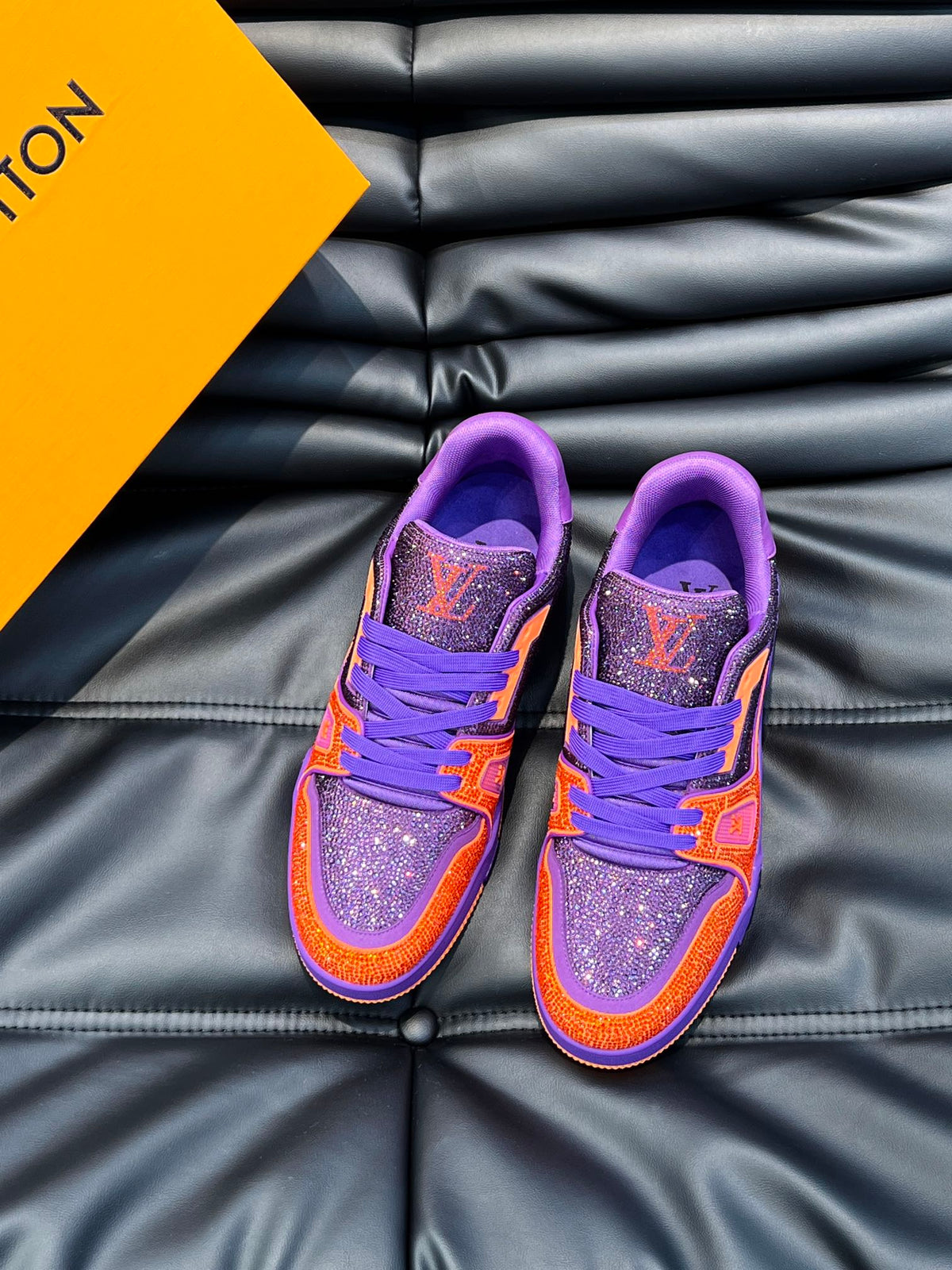 LV Trainer Sneaker Strass 'Purple Orange'
