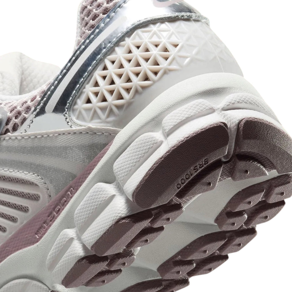 Nike Air Zoom Vomero 5 Metallic Silver Platinum Violet