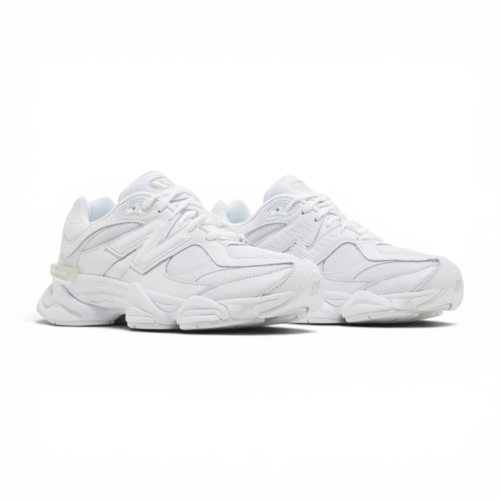 NEW BALANCE 9060 TRIPLE WHITE