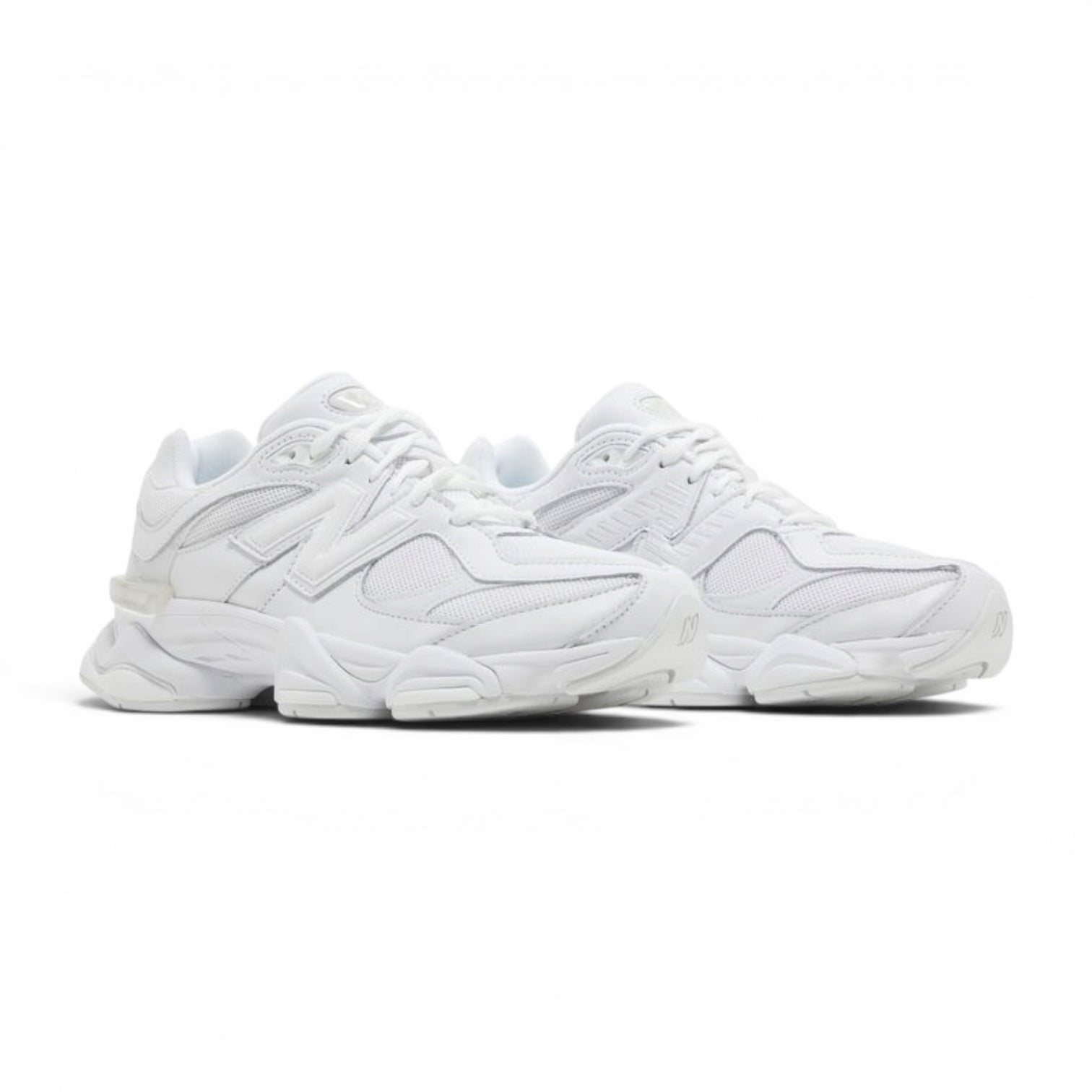 NEW BALANCE 9060 TRIPLE WHITE