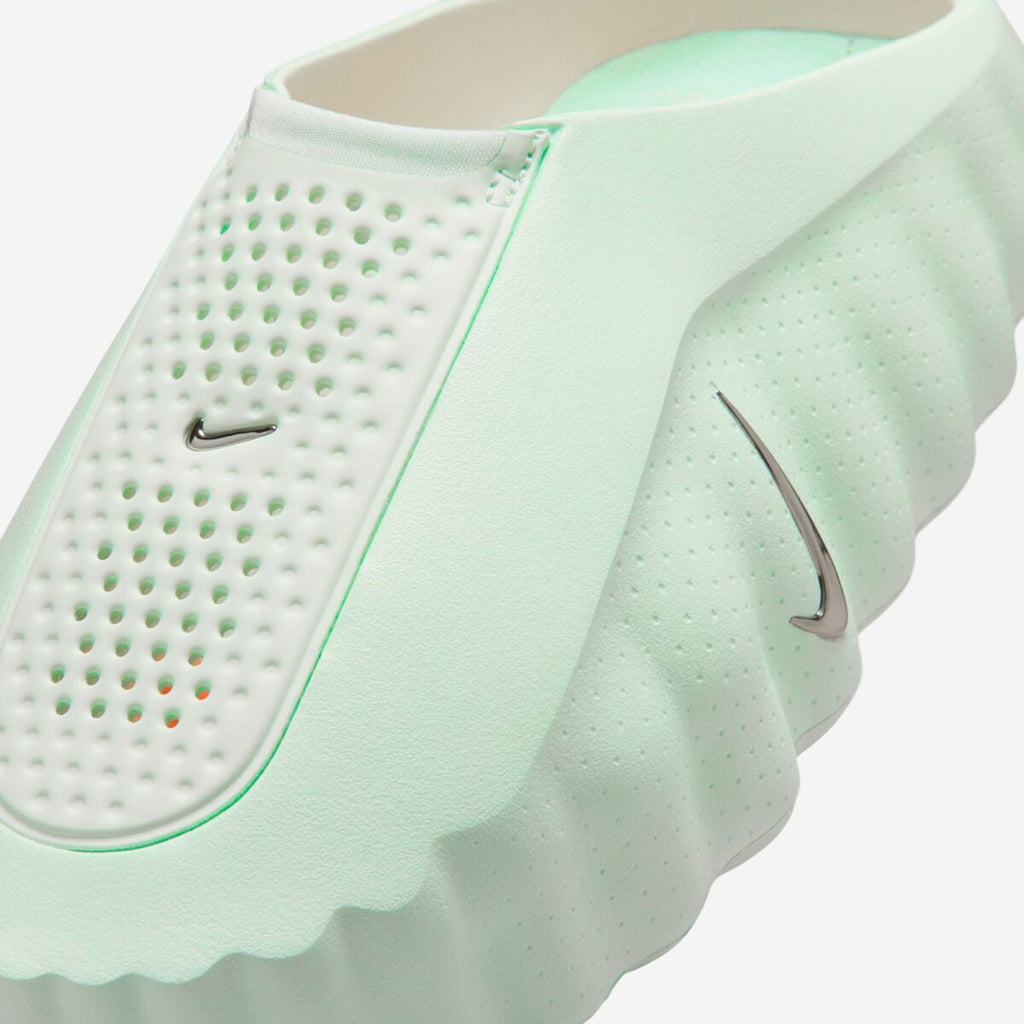 Nike Mind 001 Barely Green