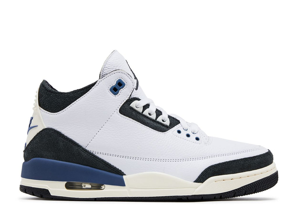 A MA MANIÉRE X JORDAN 3 RETRO OG SP 'FOR THE LOVE