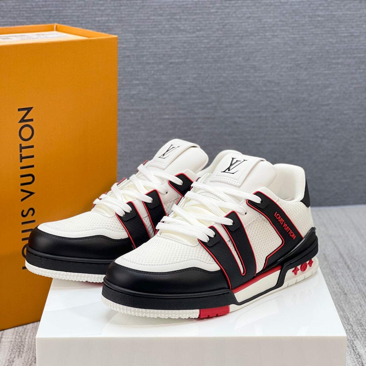 LV Trainer Sneaker 'Mesh White Black Red 54'