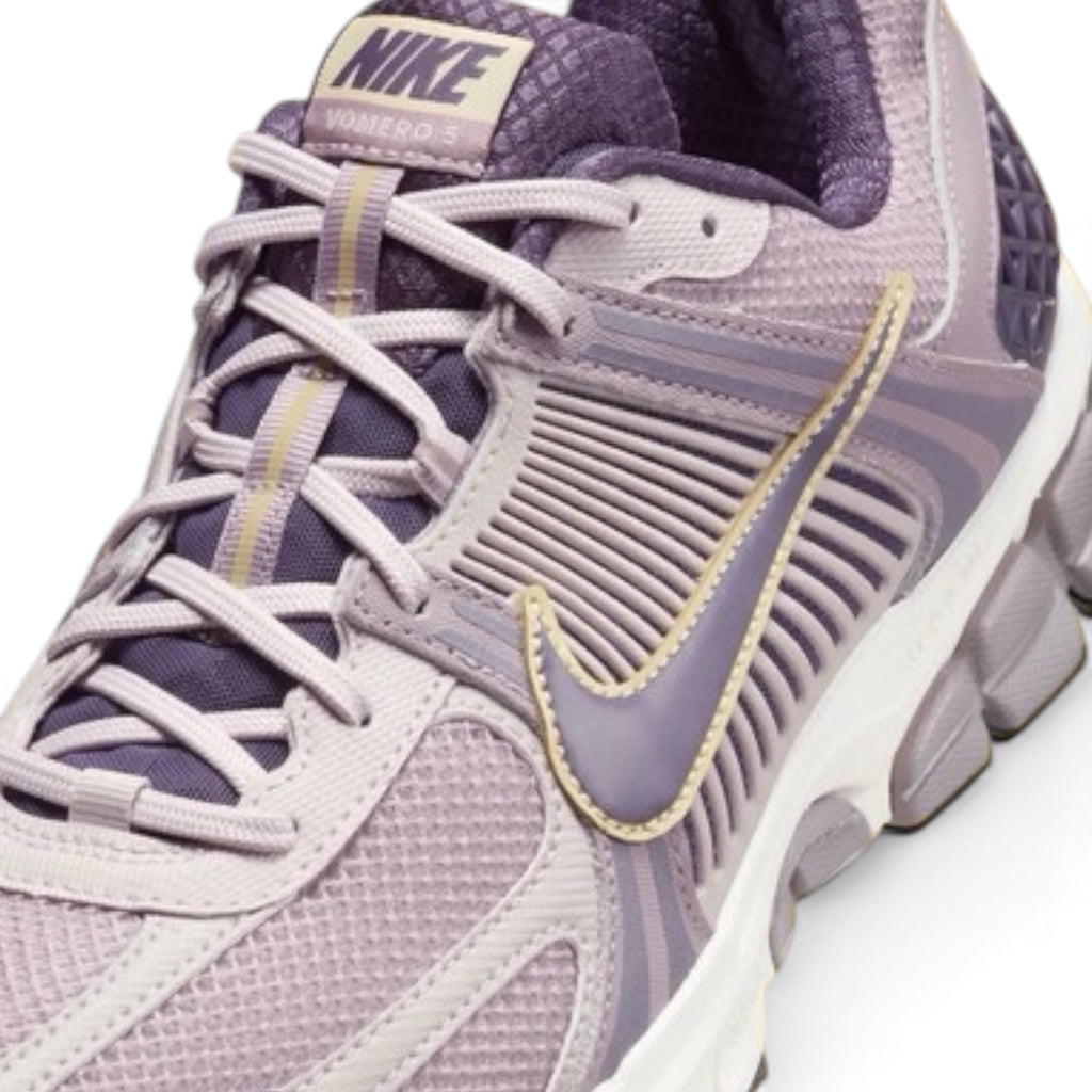 Nike Air Zoom Vomero 5 Platinum Violet