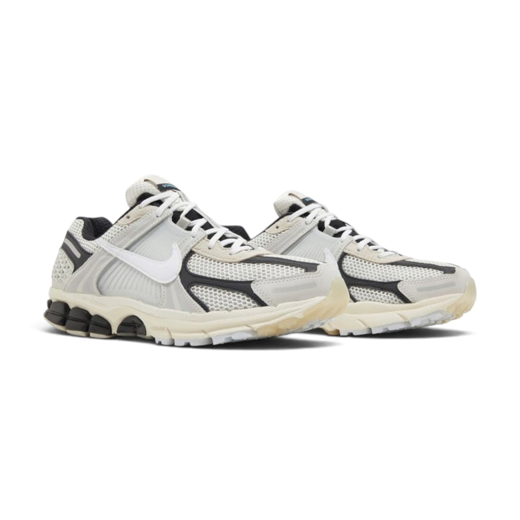 Nike Air Zoom Vomero 5 Supersonic