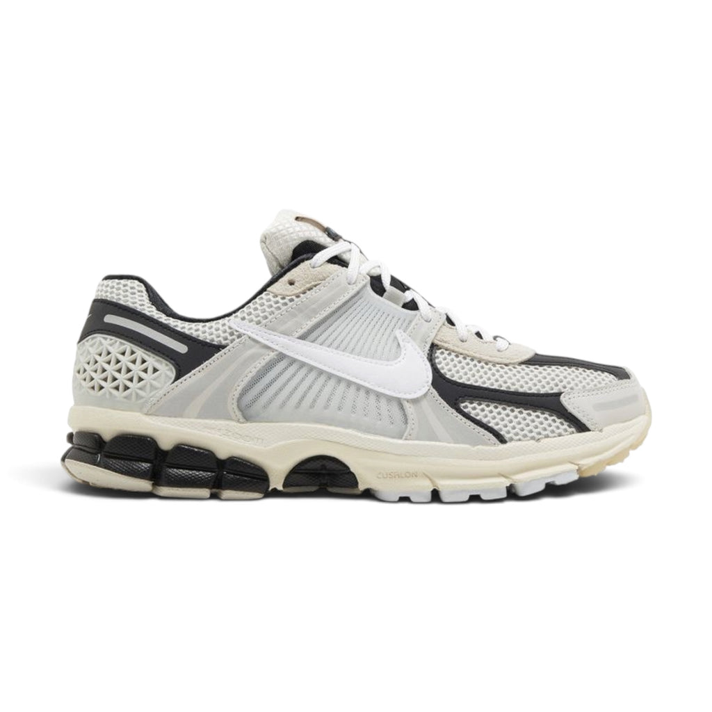 Nike Air Zoom Vomero 5 Supersonic
