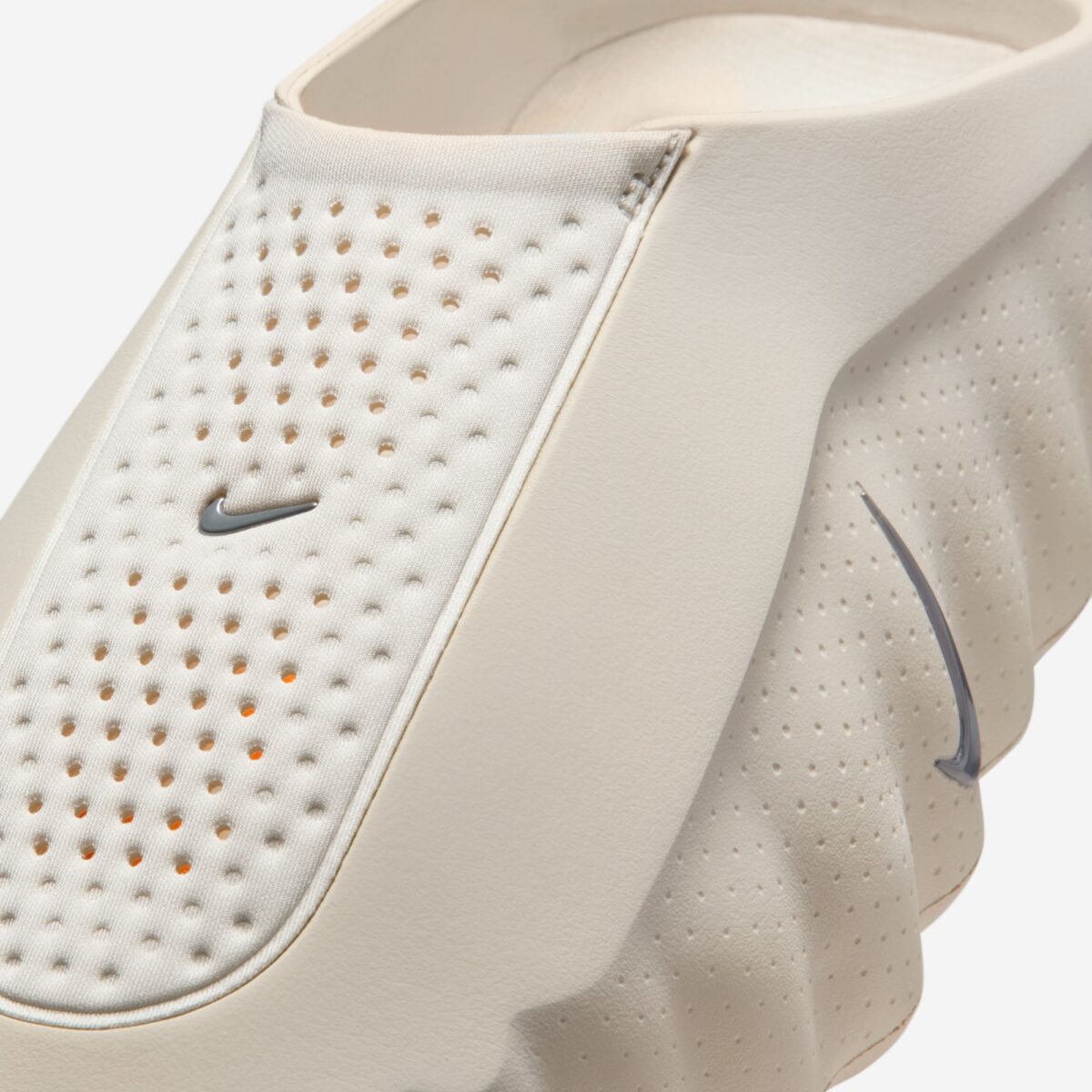 Nike Mind 001 Light Bone