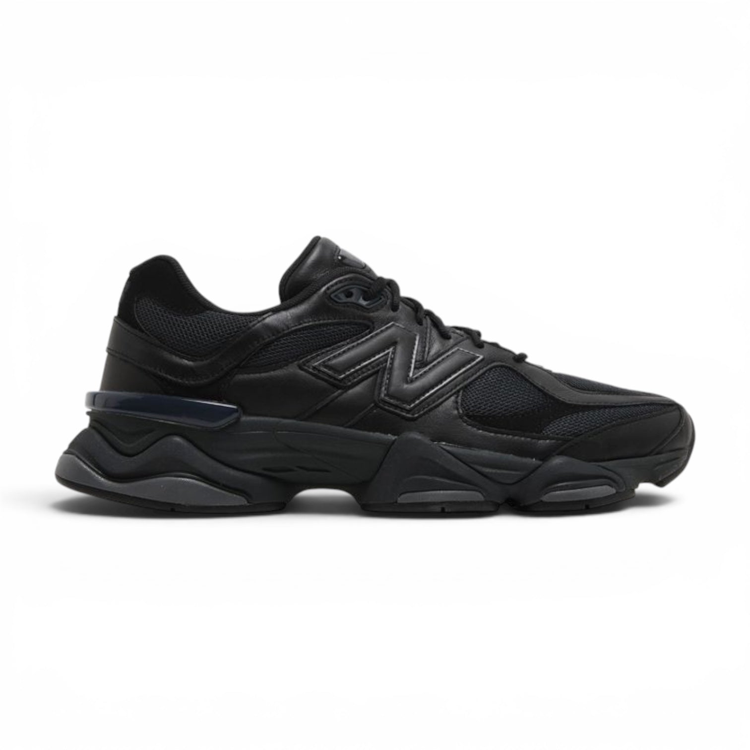 NEW BALANCE 9060 TRIPLE BLACK LEATHER