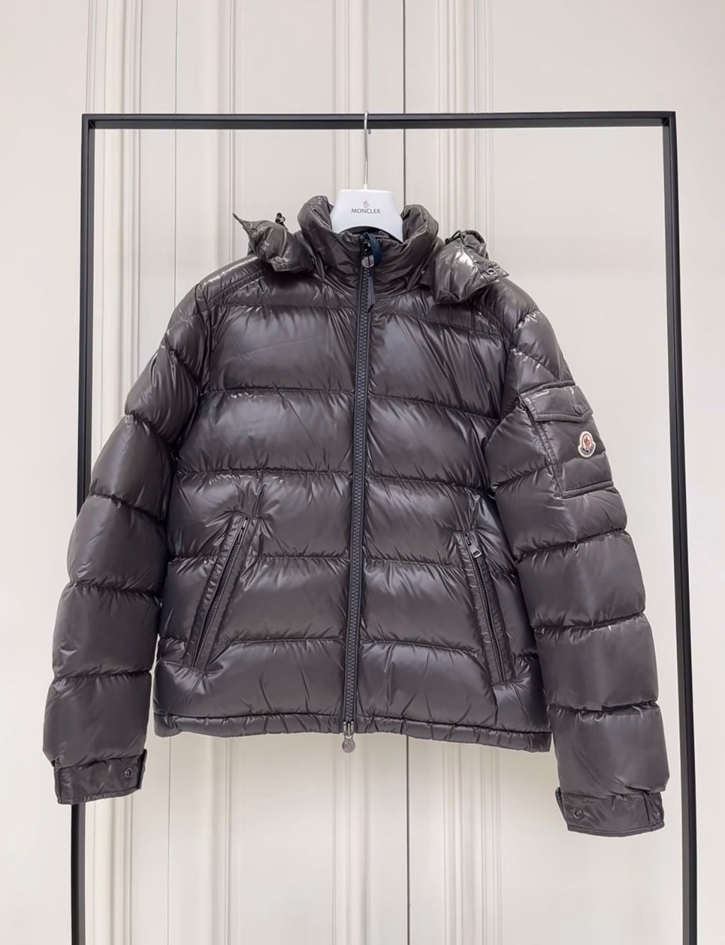 Moncler Maya Short Down Jacket - Shiny Grey