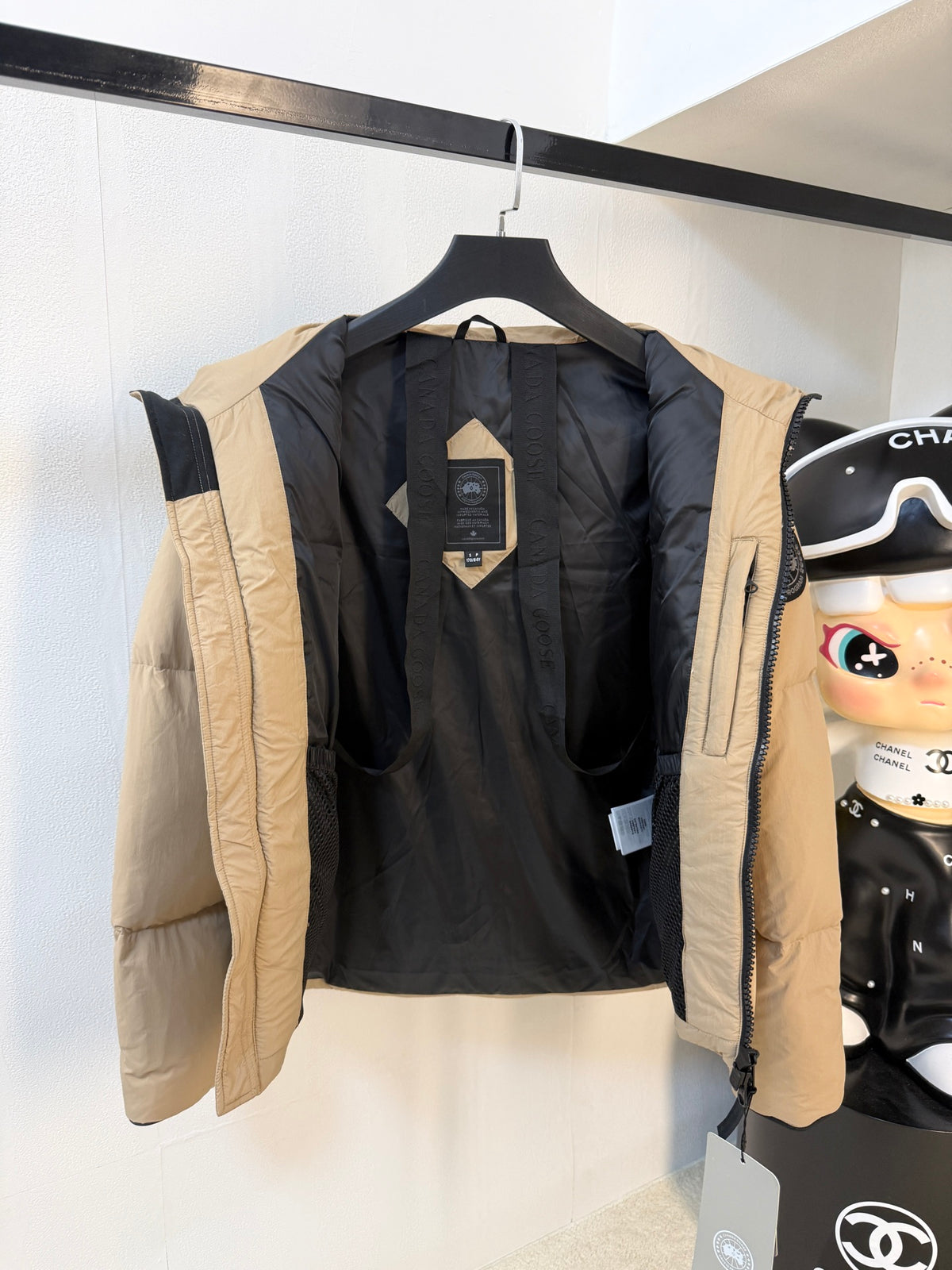 Canada Goose Junction Down Jacket Beige