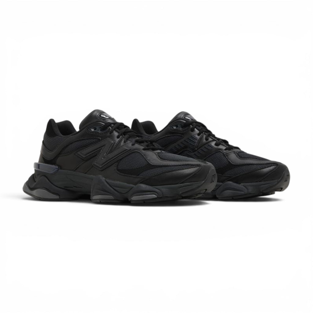NEW BALANCE 9060 TRIPLE BLACK LEATHER