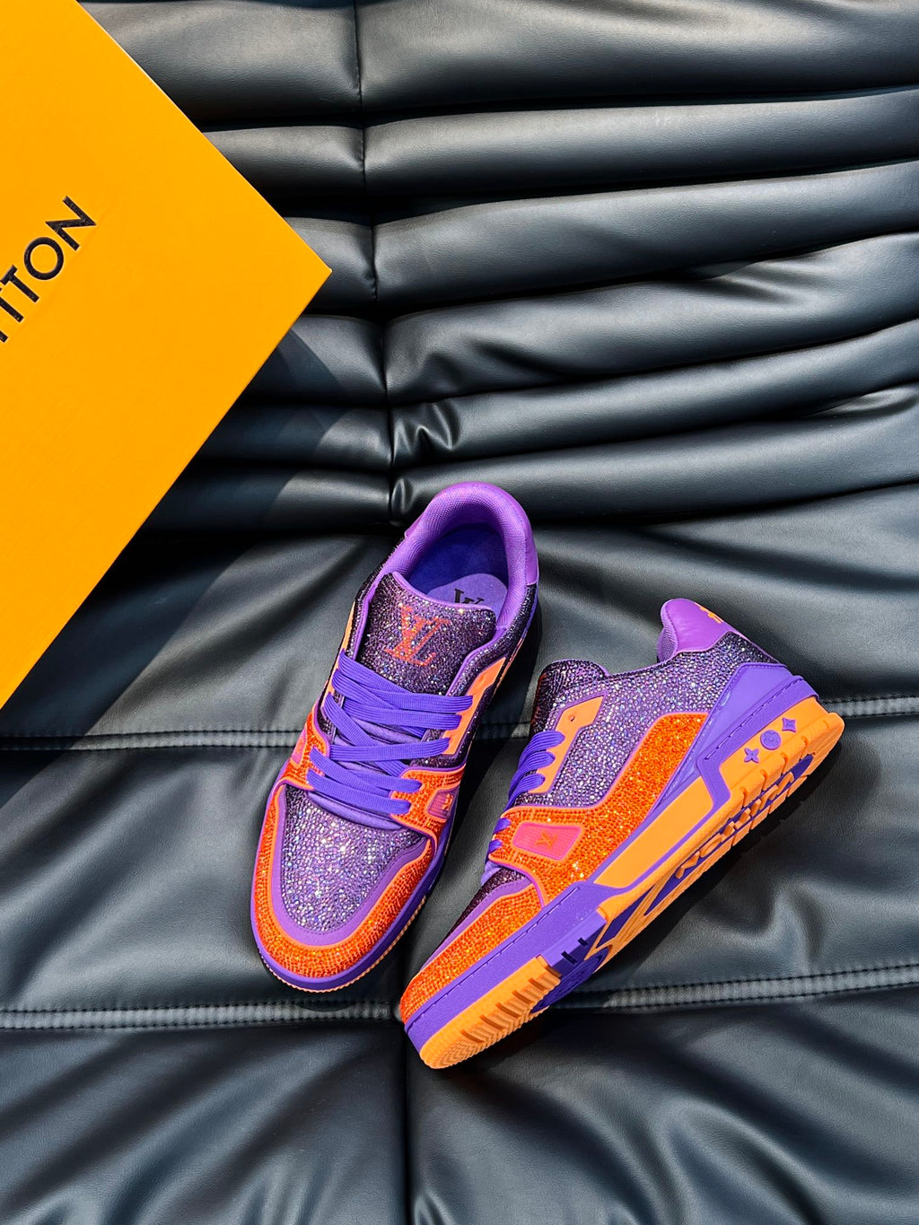 LV Trainer Sneaker Strass 'Purple Orange'