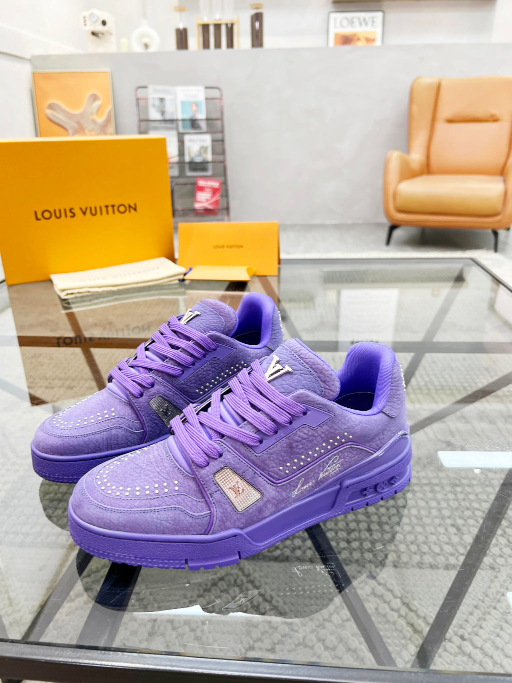 LV Trainer Sneaker Suede Strass 'Violet'