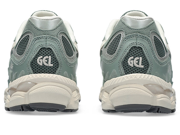 Oatmeal Sage Gel NYC