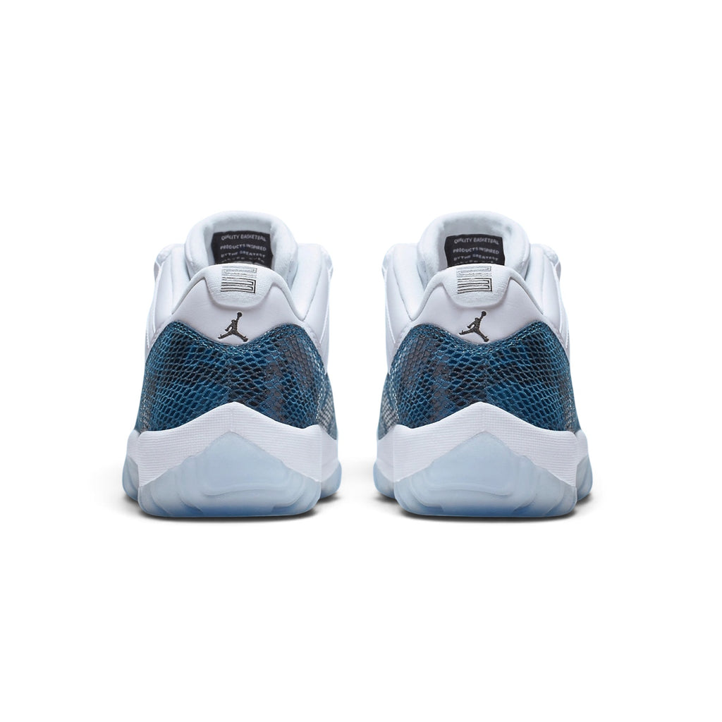 AIR JORDAN 11 LOW “NAVY SNAKESKIN”