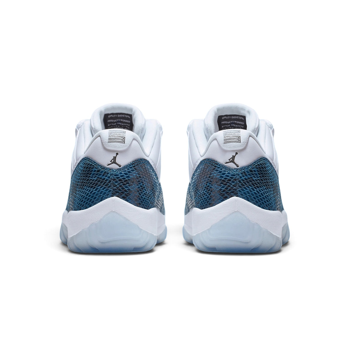 AIR JORDAN 11 LOW “NAVY SNAKESKIN”
