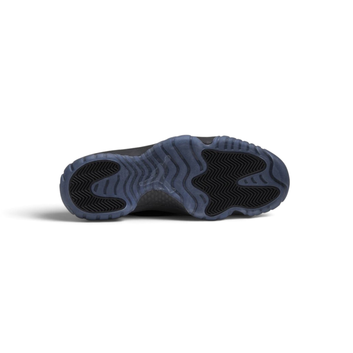 Air Jordan 11 Retro Cap and Gown