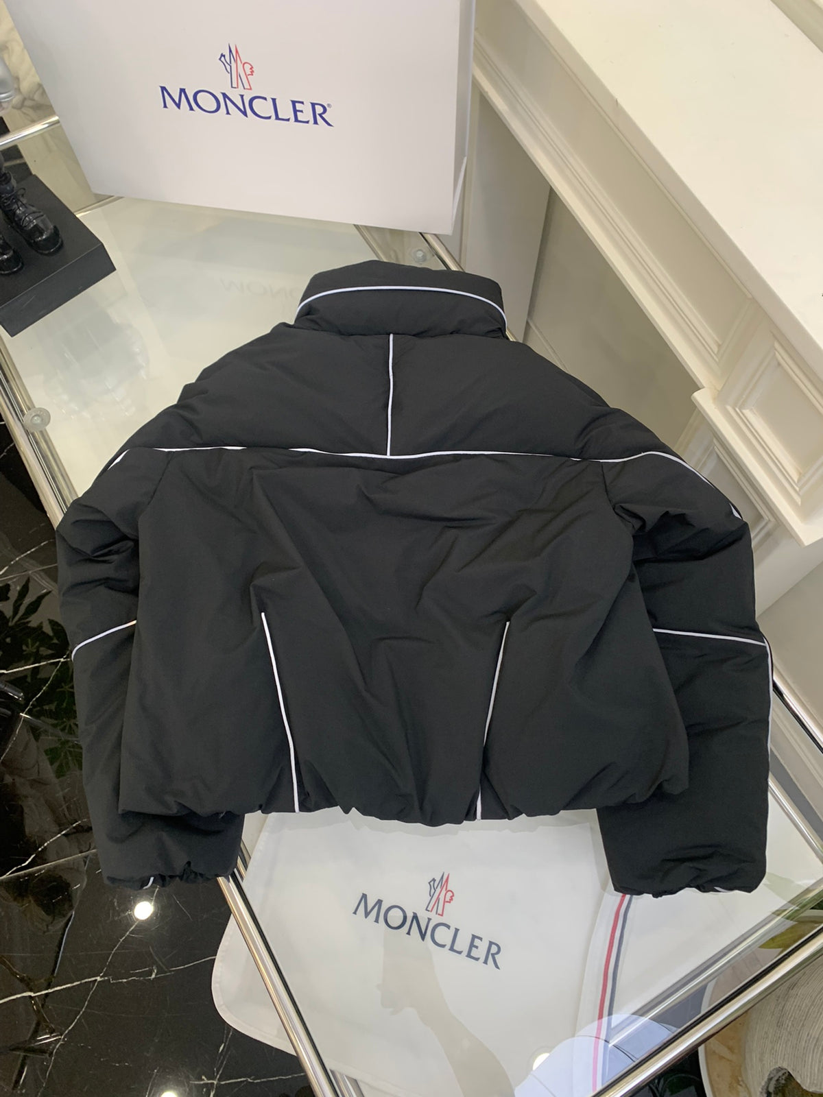 Moncler Piping Trim Short Down Jacket - Black/White