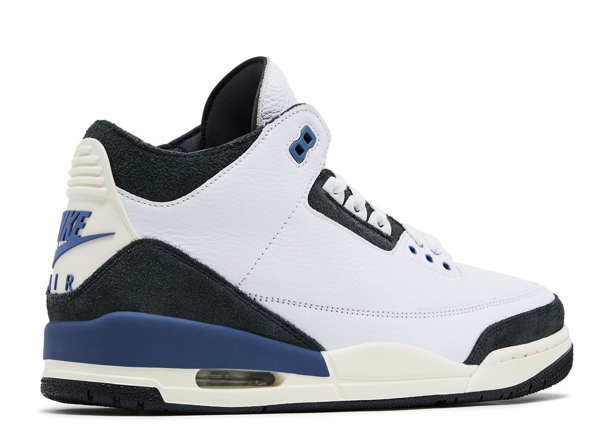 A MA MANIÉRE X JORDAN 3 RETRO OG SP 'FOR THE LOVE
