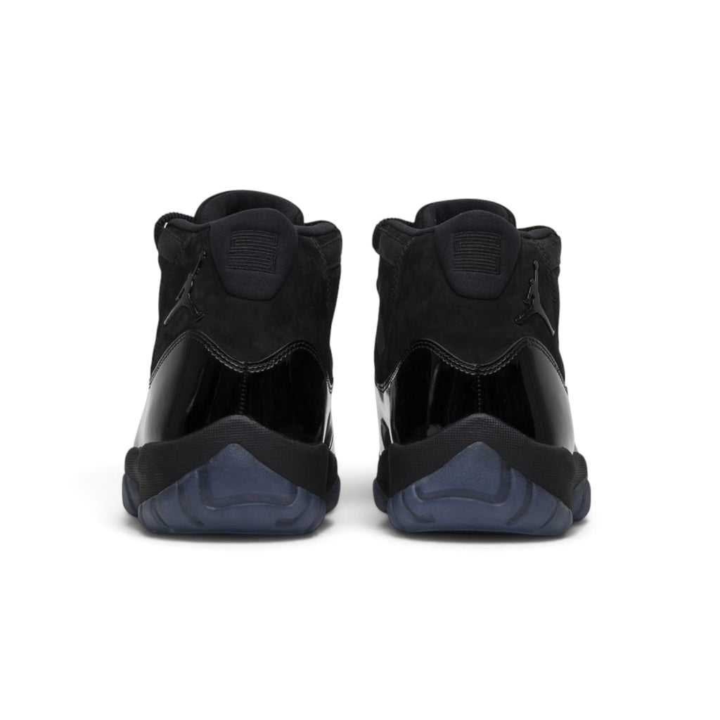 Air Jordan 11 Retro Cap and Gown