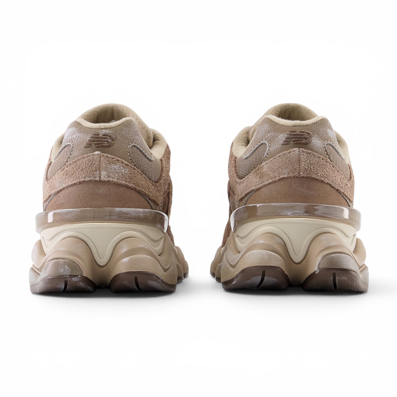 NEW BALANCE 9060 BROWN