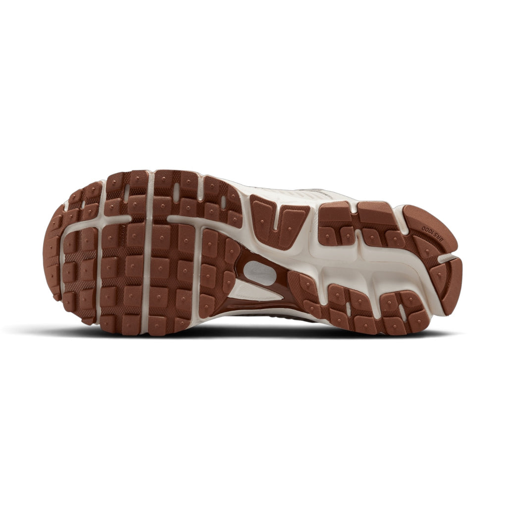 Nike Air Zoom Vomero 5 Light Orewood Brown