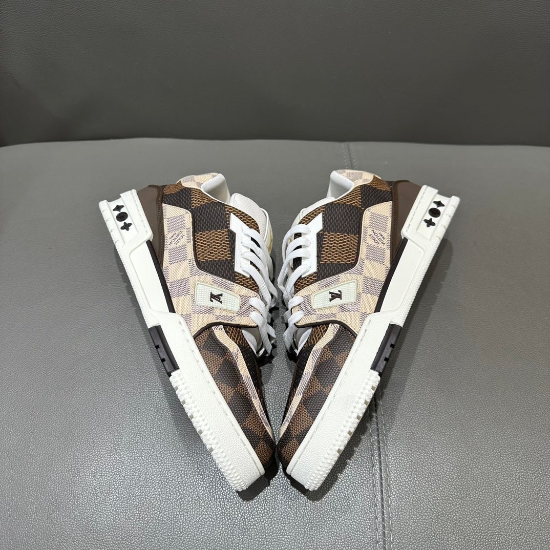 LV Trainer Sneaker 'Damier Ebene Azur'