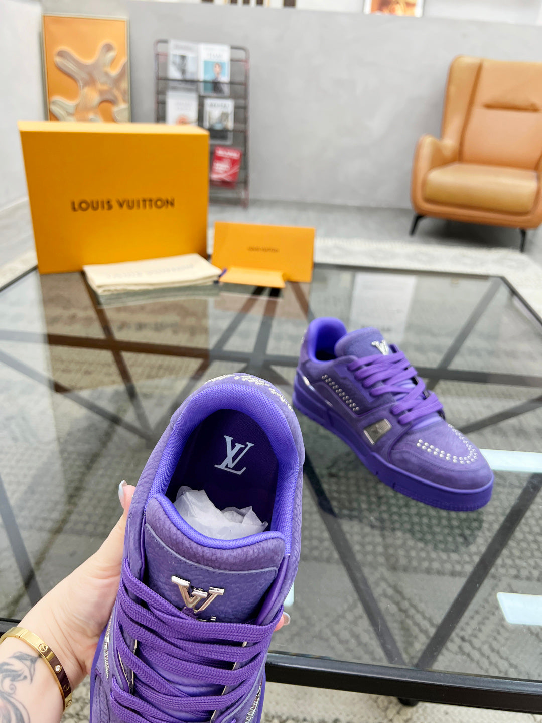 LV Trainer Sneaker Suede Strass 'Violet'