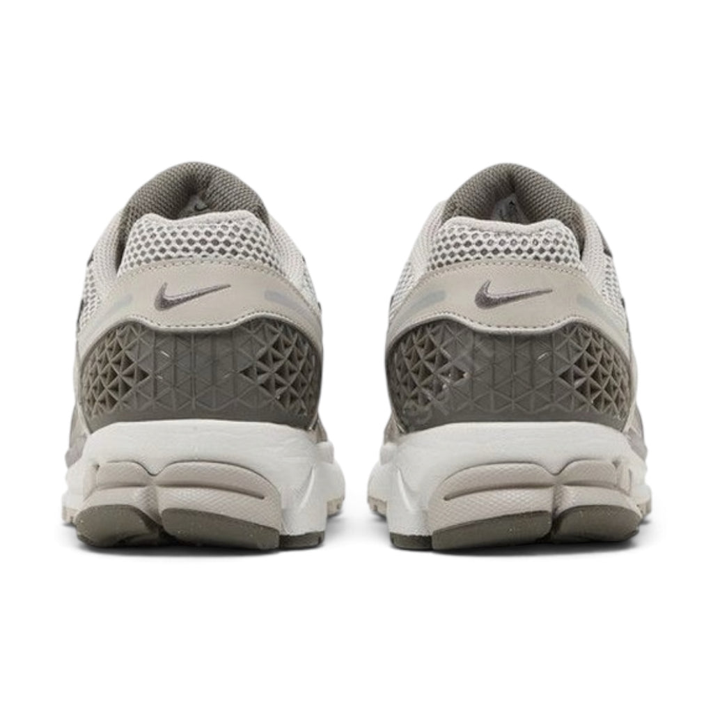 Nike Air Zoom Vomero 5 Light Iron