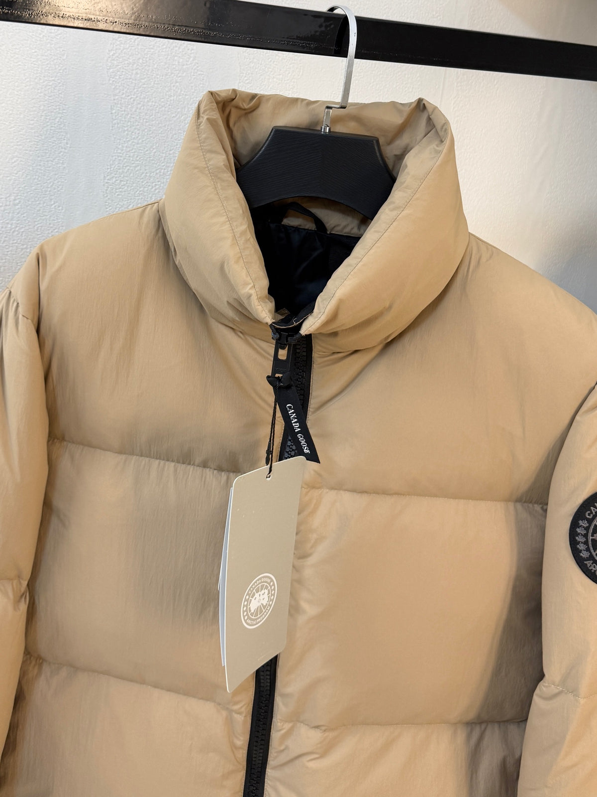 Canada Goose Junction Down Jacket Beige