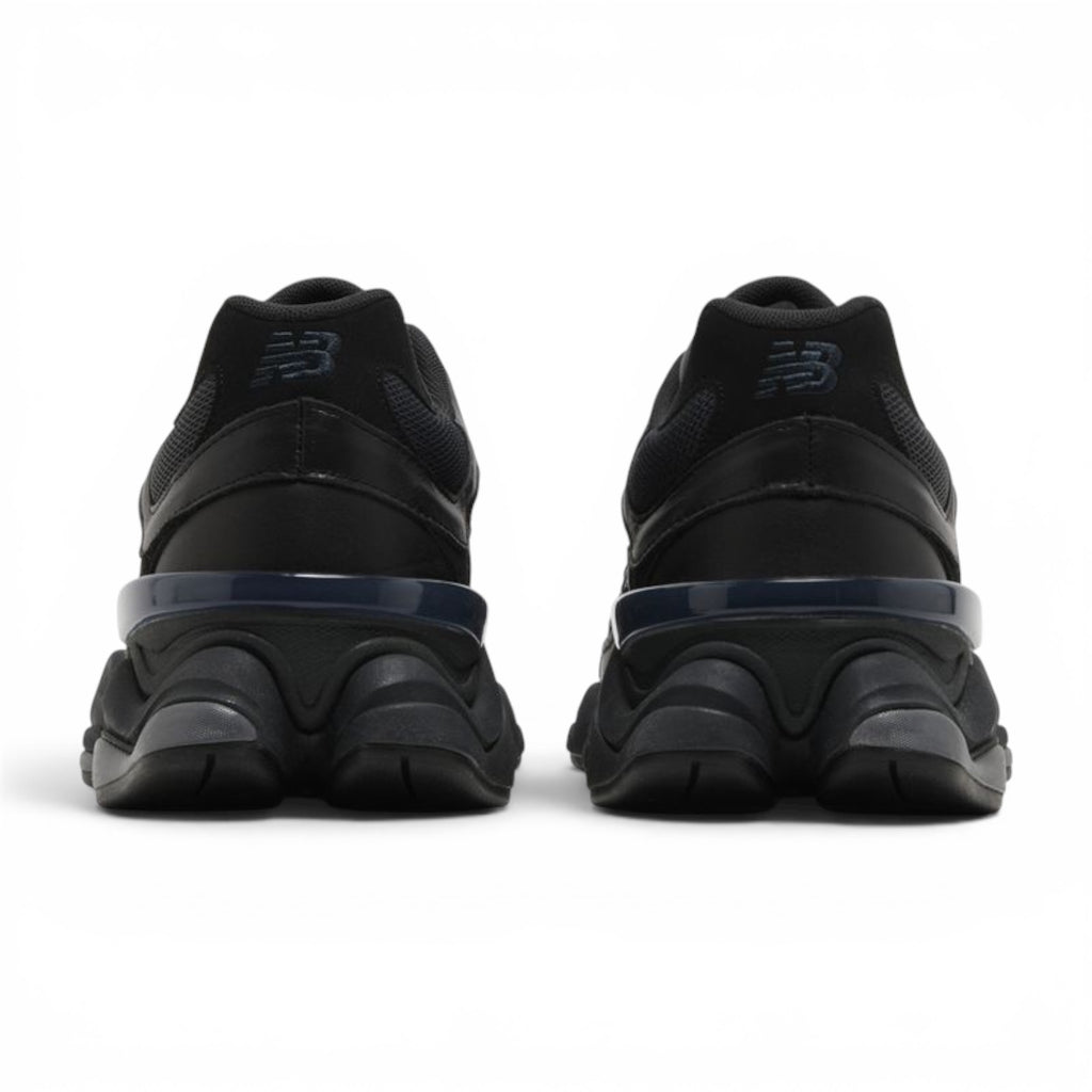 NEW BALANCE 9060 TRIPLE BLACK LEATHER
