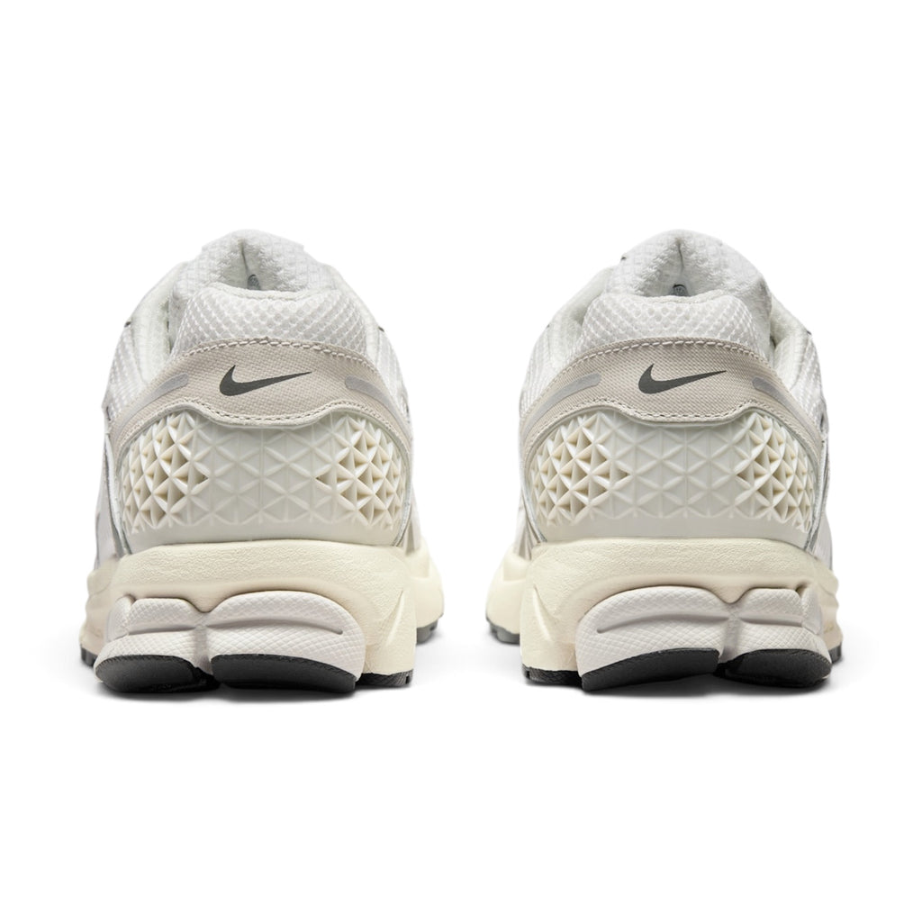 Nike Air Zoom Vomero 5 Platinum Tint