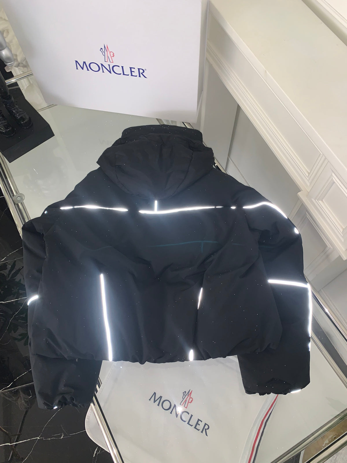 Moncler Piping Trim Short Down Jacket - Black/White