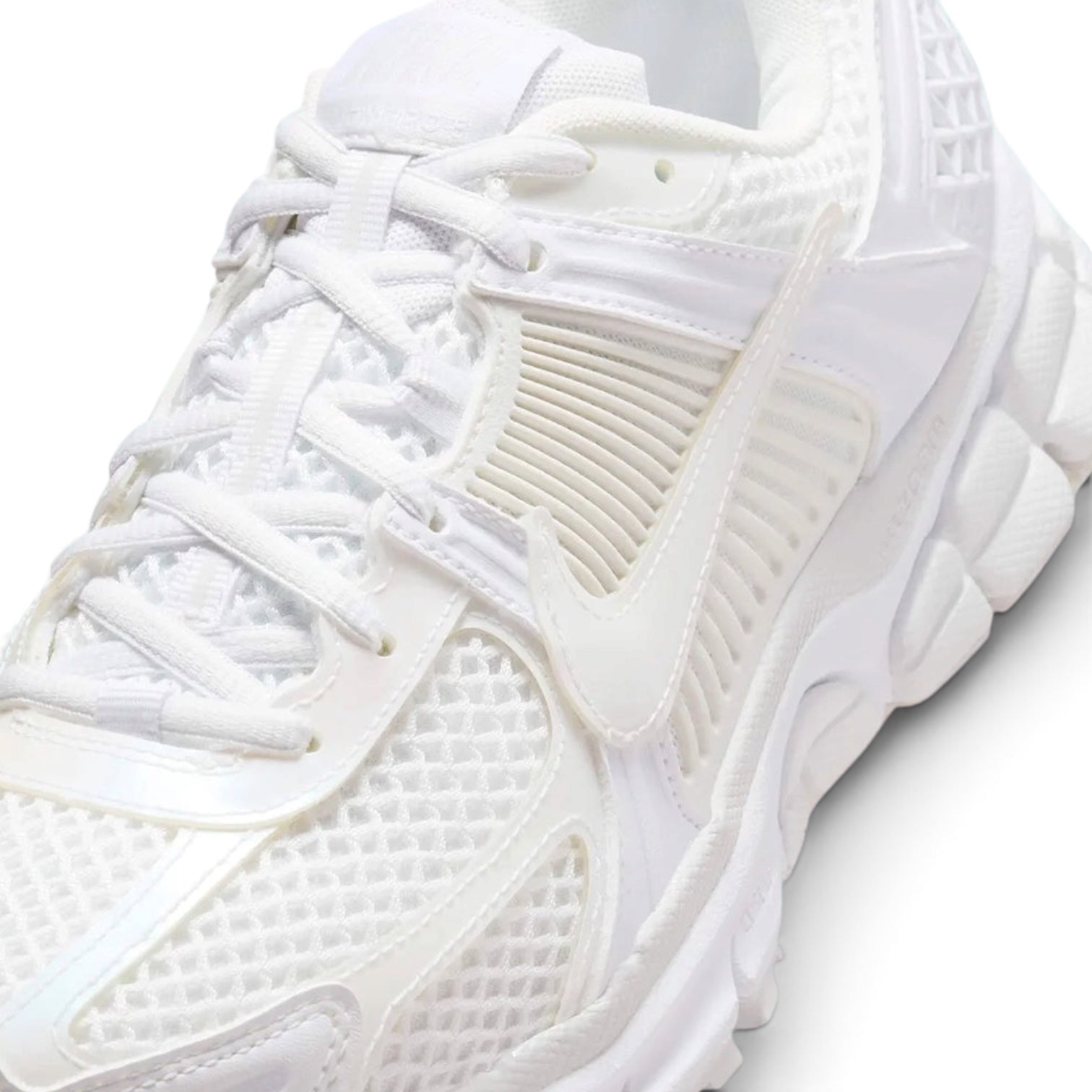 Nike Air Zoom Vomero 5 Triple White
