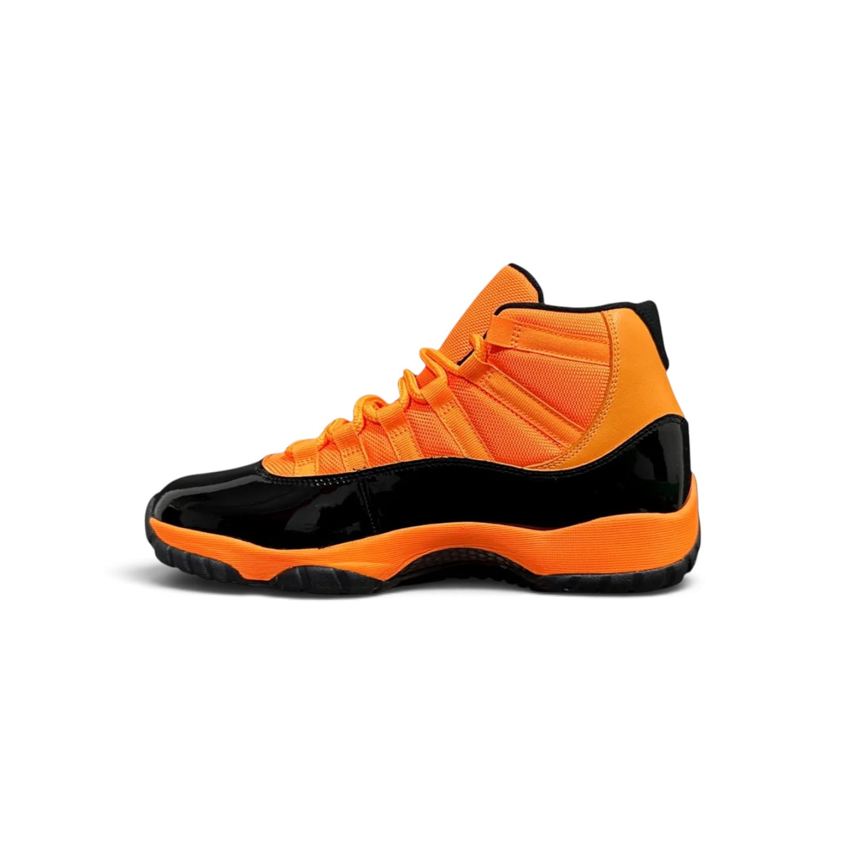AIR JORDAN 11 ORANGE & BLACK