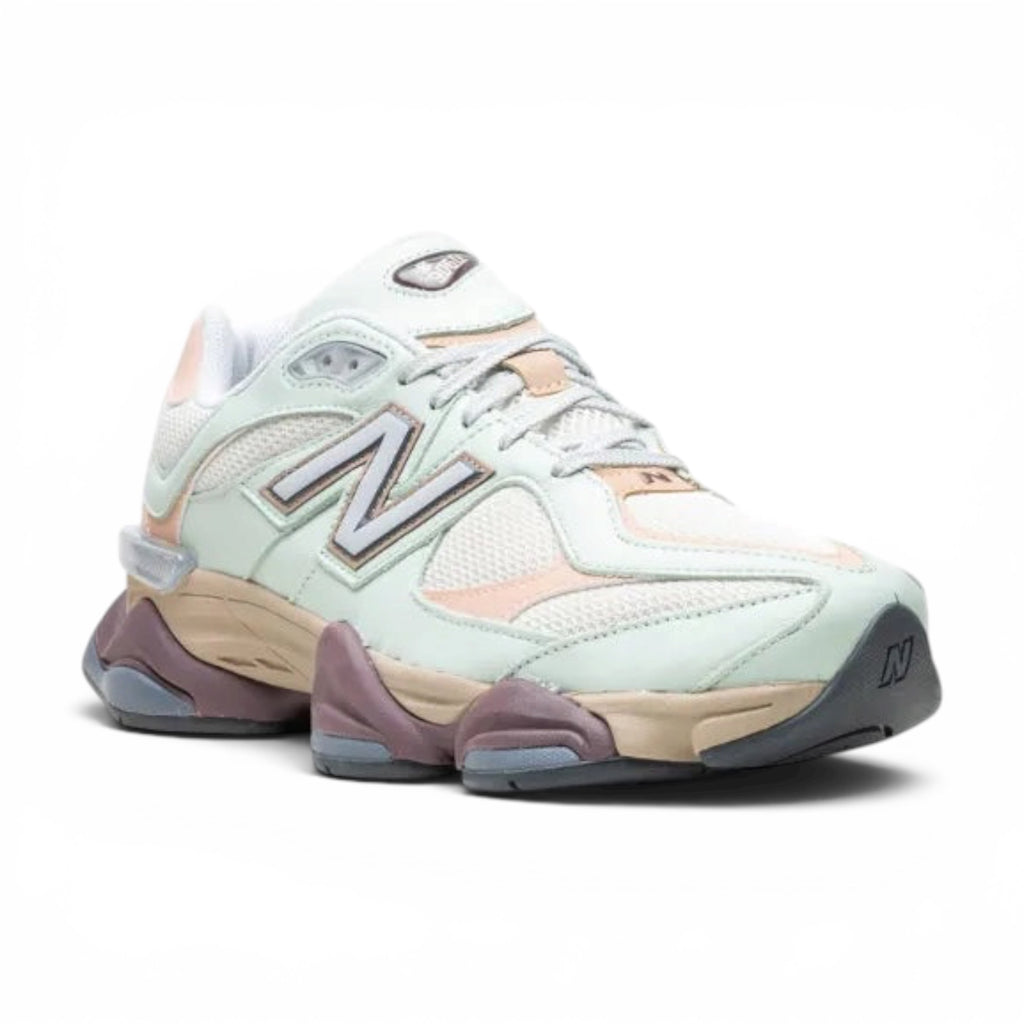 New Balance 9060 Clay Ash