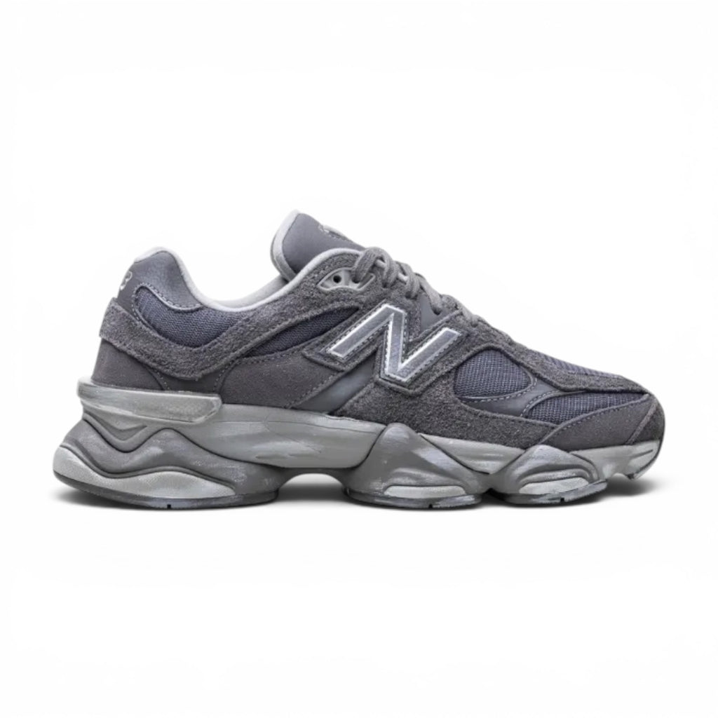 New Balance 9060 Magnet